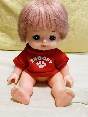 스누피 T셔츠를 입은 인형 레트로 귀여운 레어