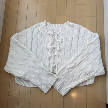 슬로브 이에나 와이드 케이블 크롭 가디건