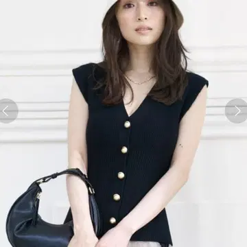 SNIDEL 슬리브리스 상의