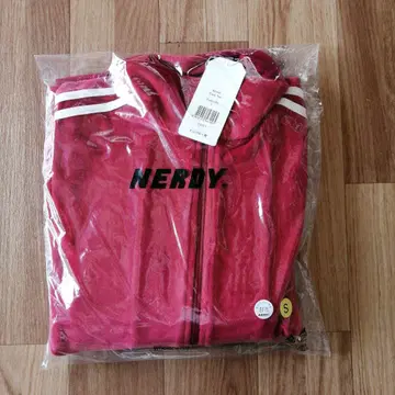 NERDY 벨루어 트랙 탑 S 사이즈 버건디