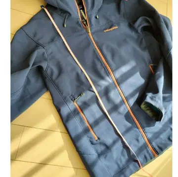 파타고니아 후드 부착 점퍼 아우터 M
