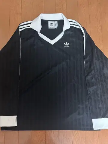 adidas 아디컬러 풋볼 자카드 V넥 t셔츠 XL