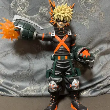 나의 히어로 아카데미아 1번 복권 B상 바쿠고 카츠키 피규어