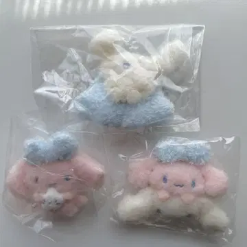 시나모롤 & 폴로 시크릿 브로치