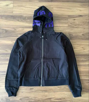 VLONE 블랙 후드 부착 자켓 보라색 자수 로고