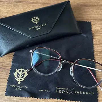 ZEON x OWNDAYS 건담 지온 공국군용 안경 빨간색