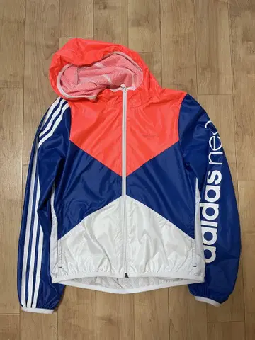 adidasneo 나일론 후드티