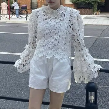 bibiy. LOTTY LACE TOP