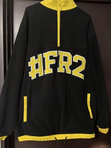FR2 에프알2 플리스 하프 지퍼 통넓은 소매 빅 자수 로고 L 사이즈