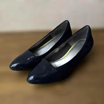 네이비 스틸레토 펌프스 24.5cm