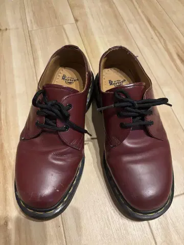 Dr.Martens 가죽 로퍼 통굽