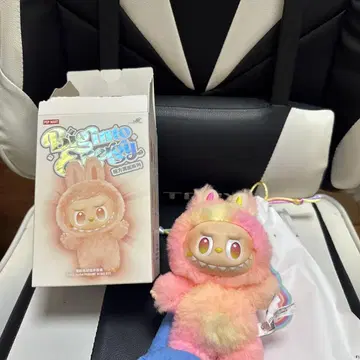 [정품] LABUBU 러브러브 Big into Energy LOYALTY