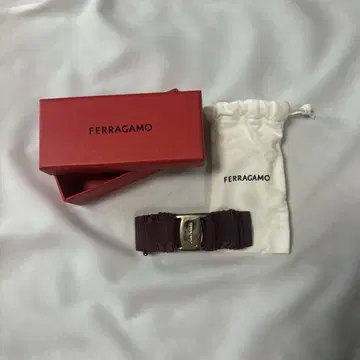 FERRAGAMO 머리핀