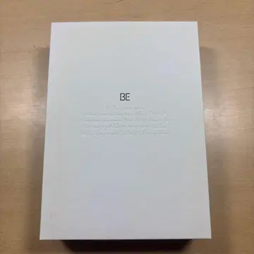 BTS BE 앨범 화이트