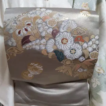 순수 실크 금실 츠지가하나 패턴 직조 나고야 오비의 절단 오비 (451)