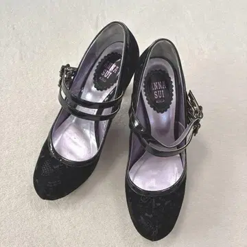 ANNA SUI 하이힐