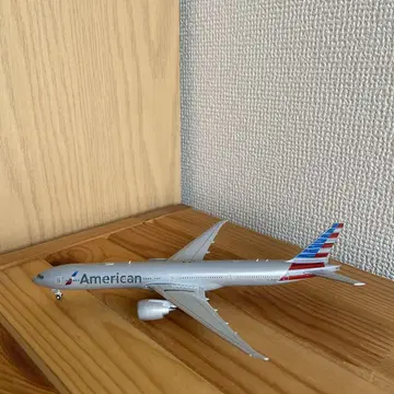American 아메리칸 항공 B777-300ER 1/400