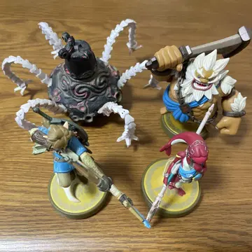 새상품급 Switch 젤다의 전설 amiibo 4개 세트