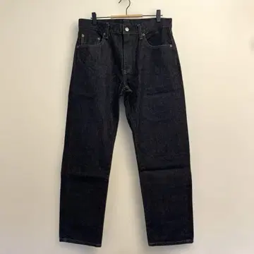 UNIQLO 레귤러 스트레이트 데님 W31 셀비지