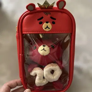 빨간색 곰 캐릭터 파우치
