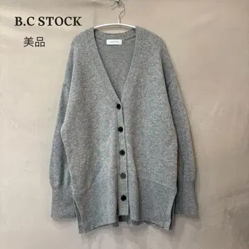 새상품급 B.C STOCK SIMPLICITE 울 혼방 V넥 가디건