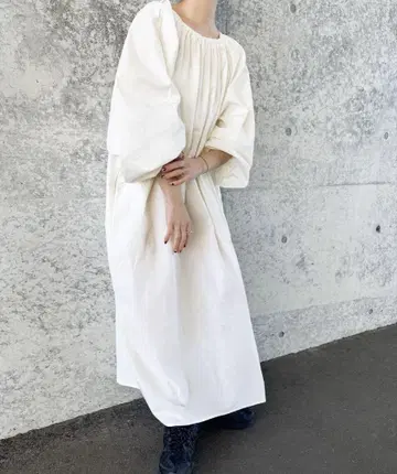 selectMOCAbyson 2WAY 개더 볼륨 원피스