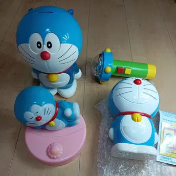 도라에몽 굿즈 묶음 판매