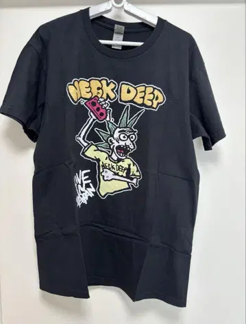 NECK DEEP 티셔츠