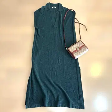 투모로우랜드 맥피 코튼 폴로 롱 원피스 다크 그린