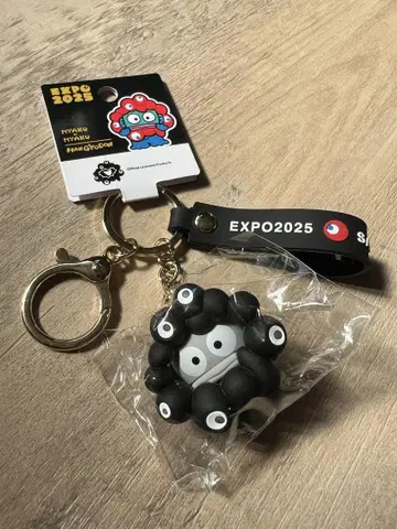 오사카 간사이 만박 산리오 블랙 미야쿠미야쿠 키링 한교동