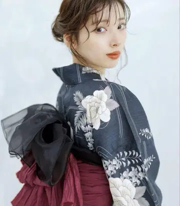 dita 유카타 나기노후지나가레