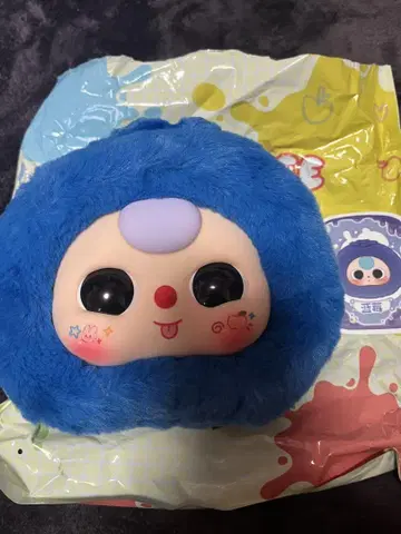 파란색 캐릭터 봉제 인형 파우치