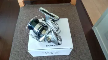 SHIMANO 19 STRADIC 2500S 스피닝 릴