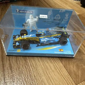 1/43 미쉐린 별주 Renault F1 R26 미니카 알론소