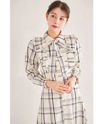2WAY 보타이 리본 포함 백 레이스업 체크 무늬 프릴 셔츠 원피스