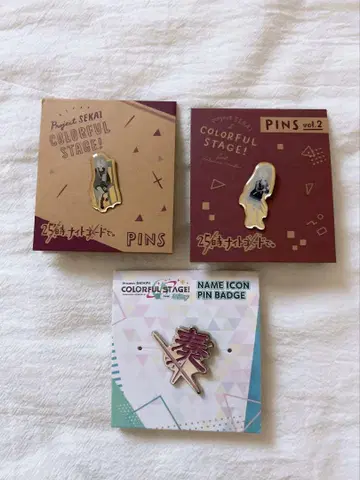 프로세카 요이사키 카나데 핀 배지