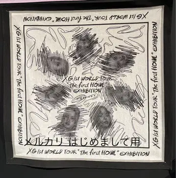 XG world tour first howl exhibition 반다나