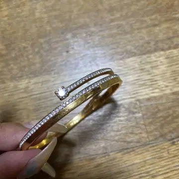 스와로스키 뱅글