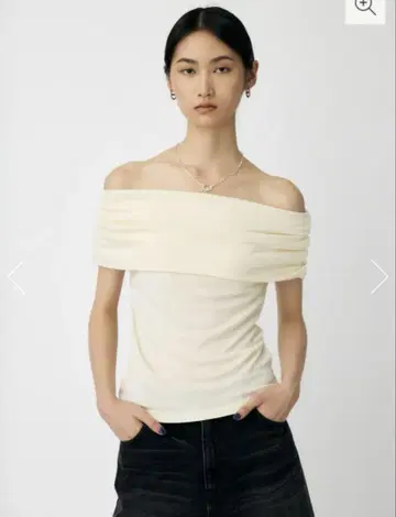 [ 미사용 택 없음 ] moussy 시어 오프숄더 상의