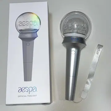 aespa 응원봉 박스 있음