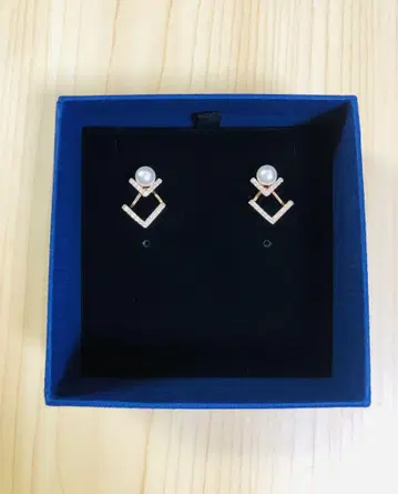 스와로브스키 Swarovski Edify 귀걸이 5197806 2way
