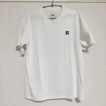 THE NORTH FACE 스몰 박스 로고T 화이트