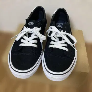 VANS 스케이트보드 자수 26.5cm 발가락 얼룩 있음