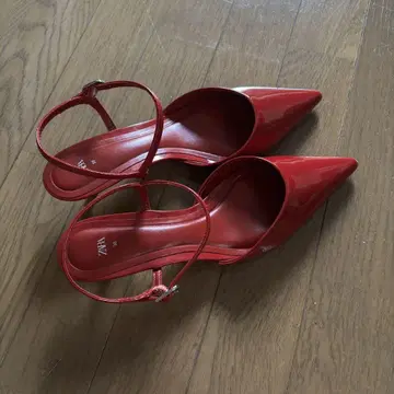 ZARA 펌프스 38 사이즈