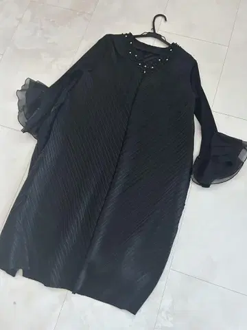 플리츠 블랙 프릴 소매 롱 원피스 새상품 파티 결혼식