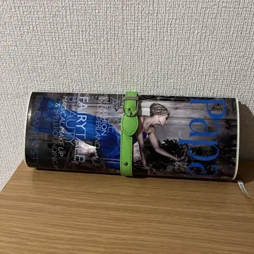 PAPARAZZI 파파라치 클러치백 잡지 디자인 PVC 개성파