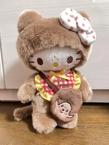 키티 x 몬치치 s 사이즈