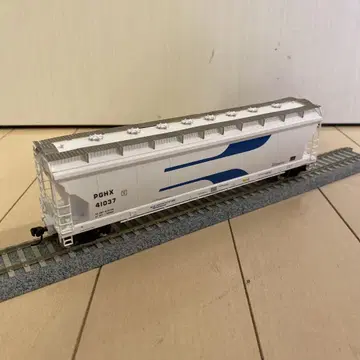 하자품 제조사 불명 PGHX 미국형 호퍼 자동차 HO 게이지