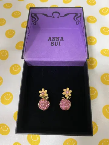 ANNA SUI 플라워 사과 모티브 귀걸이