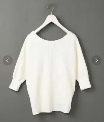 새상품급 THERMAL BACK TWIST PULLOVER